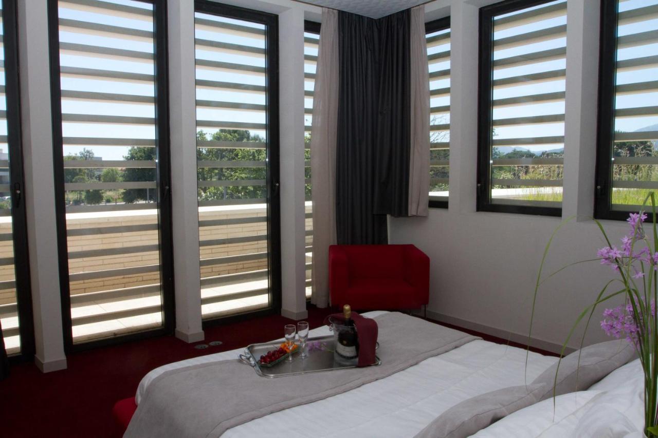 Bourquin Hotel - Lycee Hotelier Christian Bourquin アルジェレス・シュル・メール エクステリア 写真